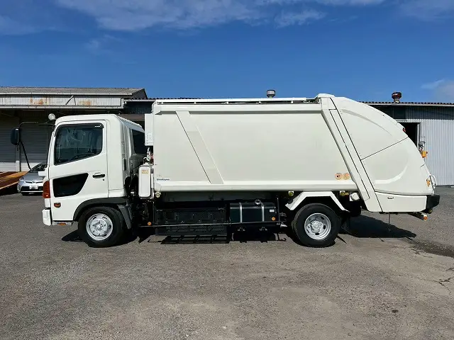 日野 レンジャー 中型/増トン パッカー車 プレス式 BKG-FC7JGYAの中古トラック画像6