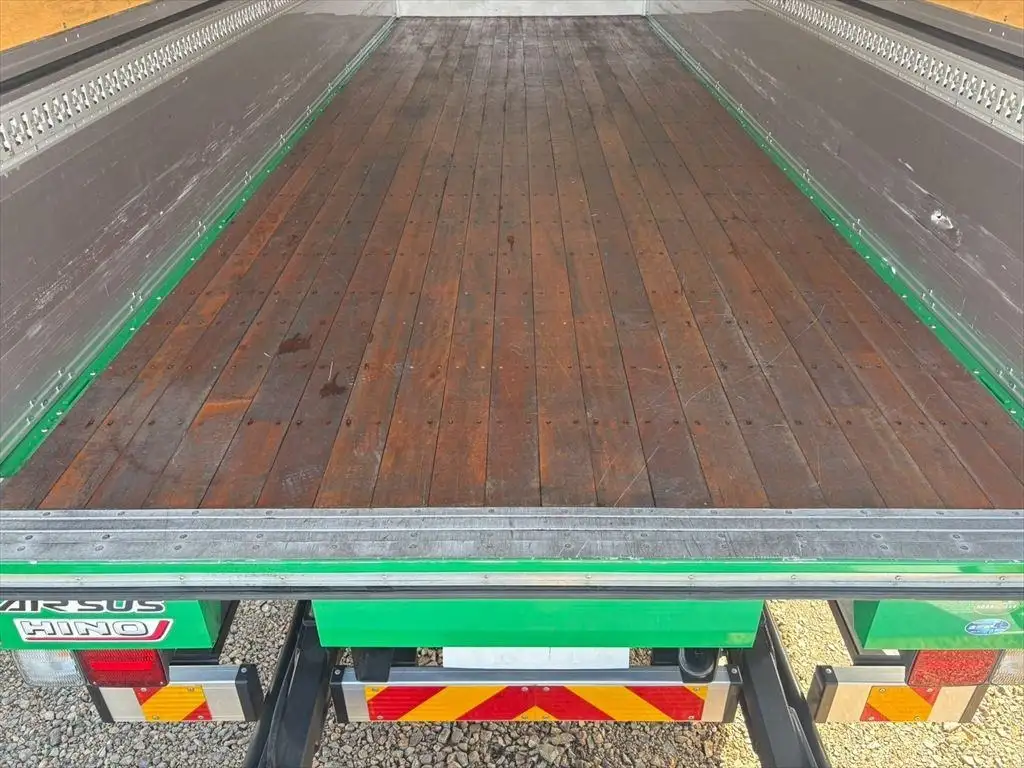 日野 レンジャー 中型/増トン ウイング パワーゲート エアサスの中古トラック画像9