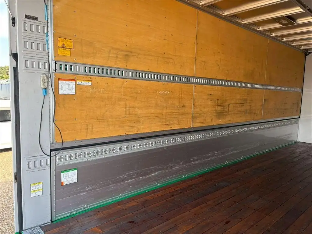 日野 レンジャー 中型/増トン ウイング パワーゲート エアサスの中古トラック画像10