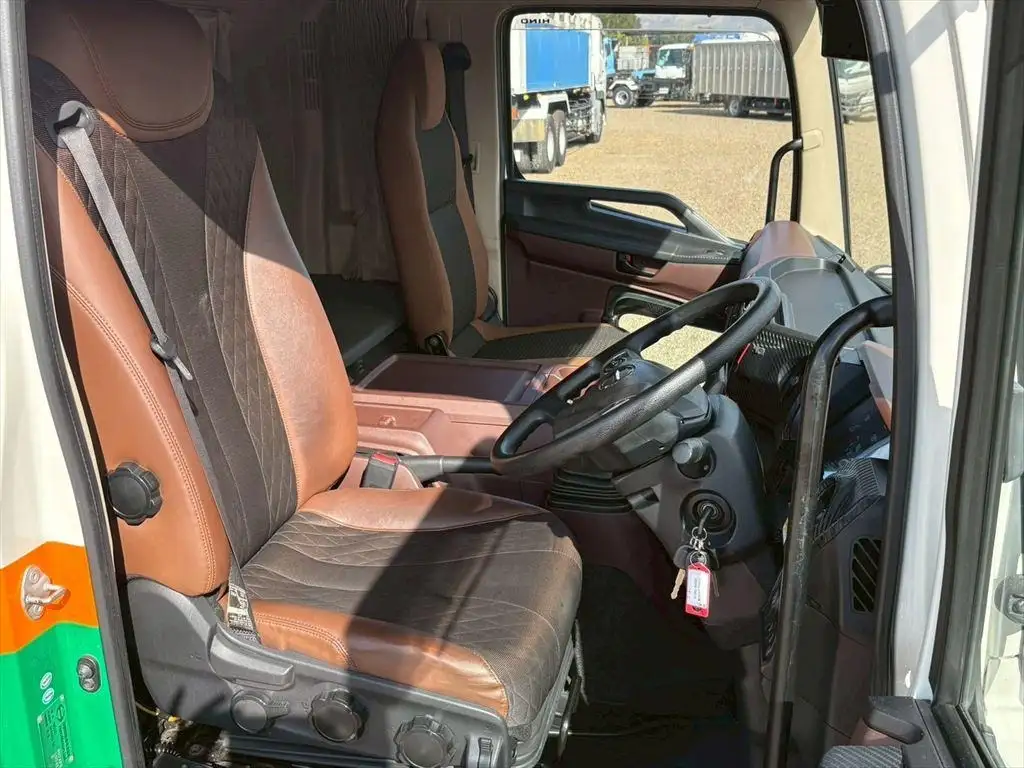 日野 レンジャー 中型/増トン ウイング パワーゲート エアサスの中古トラック画像13