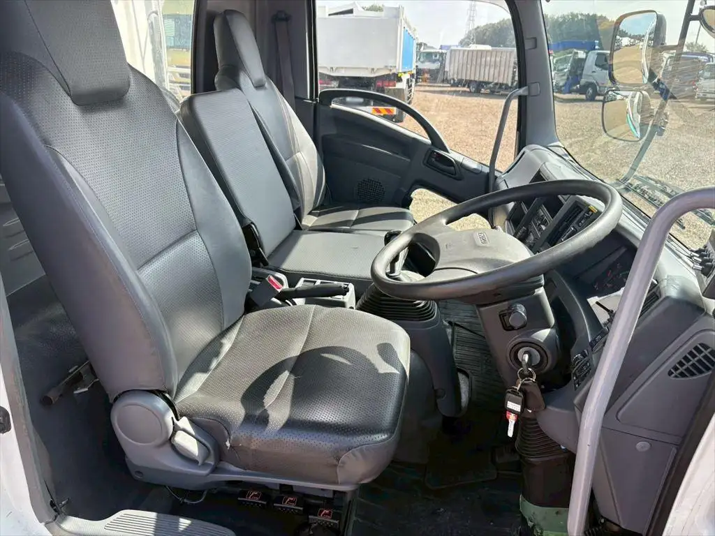 いすゞ フォワード 中型/増トン パッカー車 プレス式 2RG-FRR90S2の中古トラック画像14