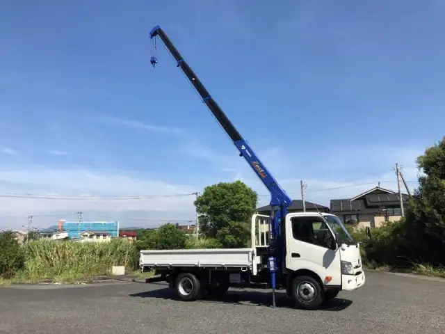 日野 デュトロ 小型 クレーン付 4段 ラジコンの中古トラック画像3