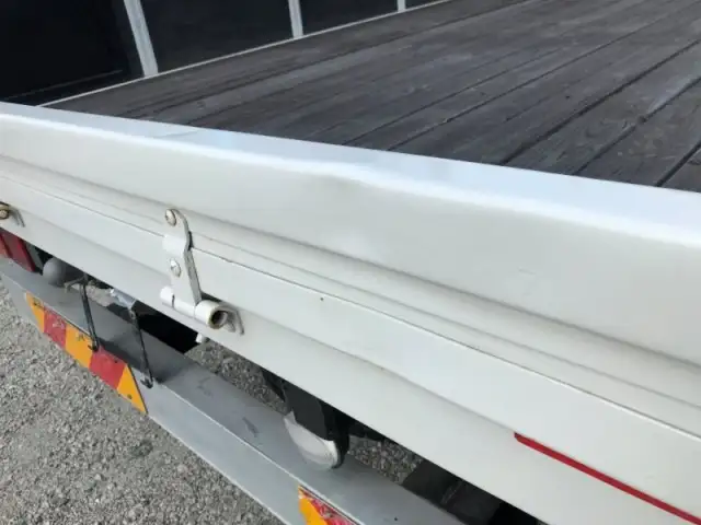 いすゞ フォワード 中型/増トン クレーン付 3段 ラジコンの中古トラック画像10