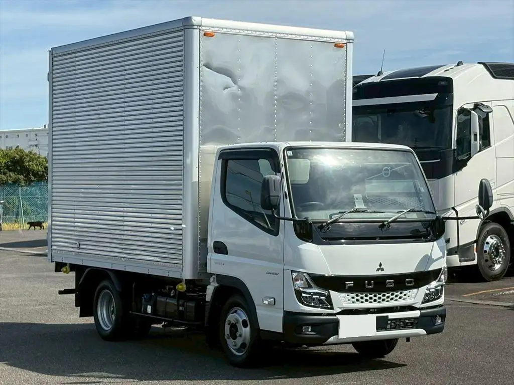 三菱 キャンター 小型 アルミバン 2RG-FBA20 R5の中古トラック画像2
