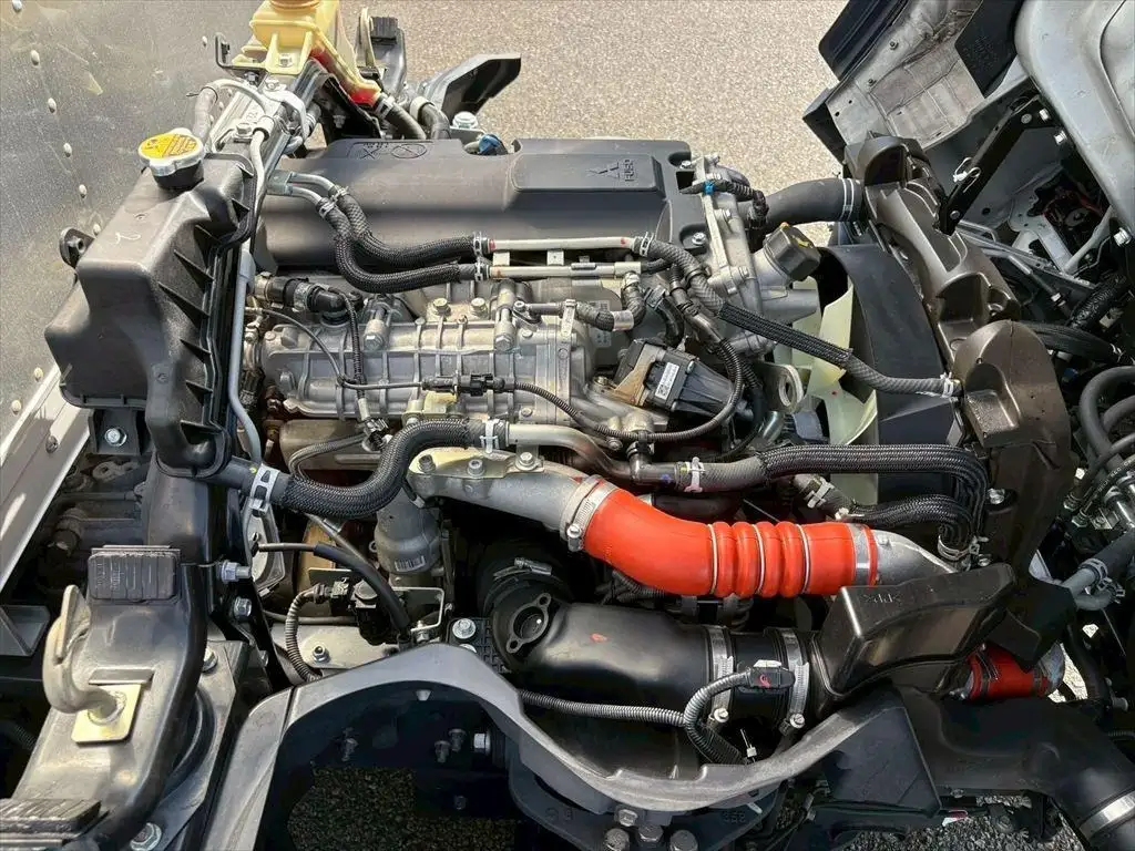 三菱 キャンター 小型 アルミバン 2RG-FBA20 R5の中古トラック画像20