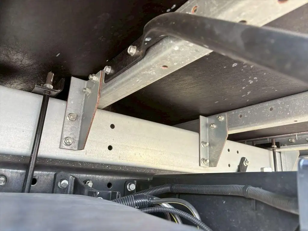 三菱 キャンター 小型 アルミバン 2RG-FBA20 R5の中古トラック画像19
