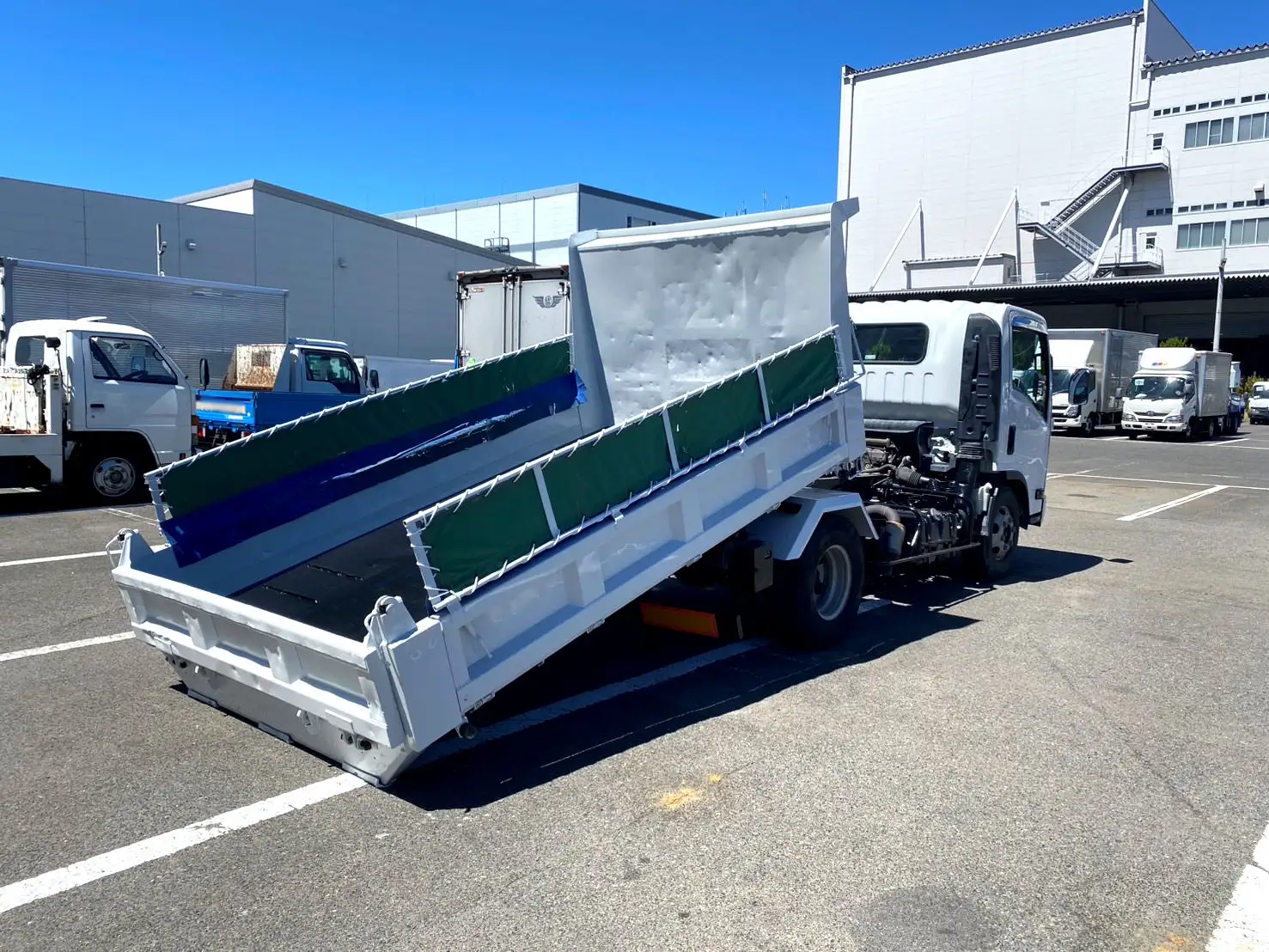 いすゞ エルフ 小型 ダンプ ローダー コボレーンの中古トラック画像8