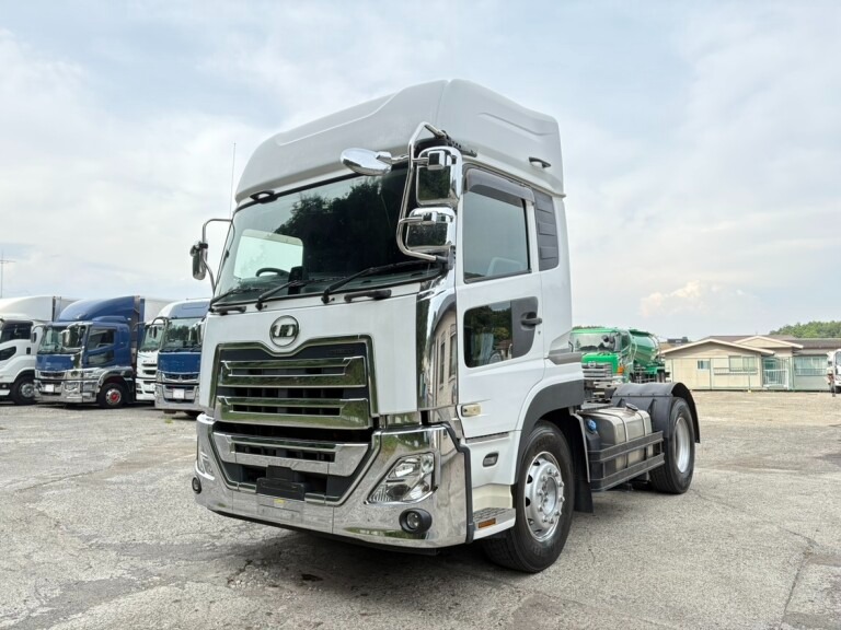 日産UD クオン 大型 トラクター