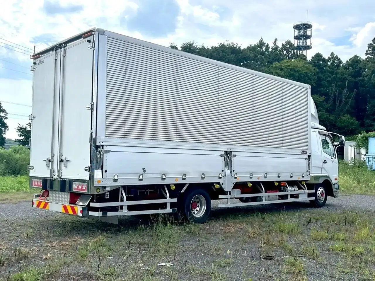 三菱 ファイター 中型/増トン ウイング エアサス ジョルダーの中古トラック画像3