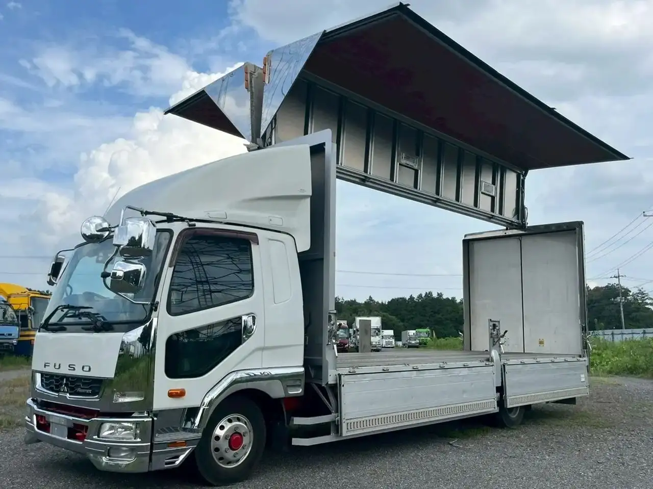 三菱 ファイター 中型/増トン ウイング エアサス ジョルダーの中古トラック画像5