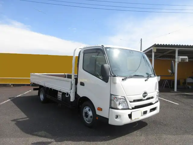 日野 デュトロ 小型 平ボディ 2KG-XZU712M R7の中古トラック画像2
