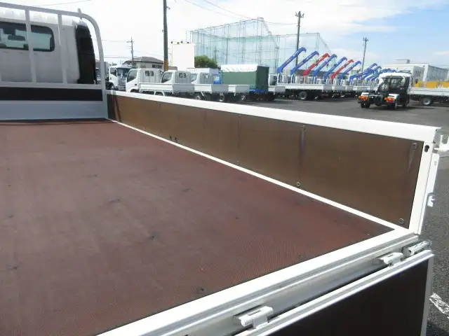 日野 デュトロ 小型 平ボディ 2KG-XZU712M R7の中古トラック画像9