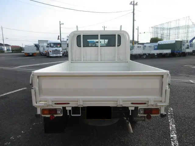 トヨタ ダイナ 小型 平ボディ Wキャブ LDF-KDY281の中古トラック画像4