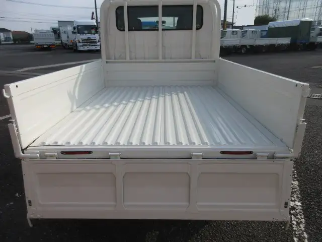 トヨタ ダイナ 小型 平ボディ Wキャブ LDF-KDY281の中古トラック画像6