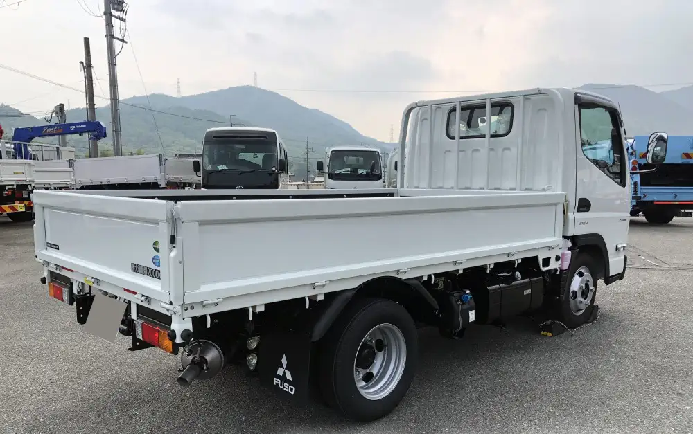 三菱 キャンター 小型 平ボディ 2RG-FBA20 R7の中古トラック画像4