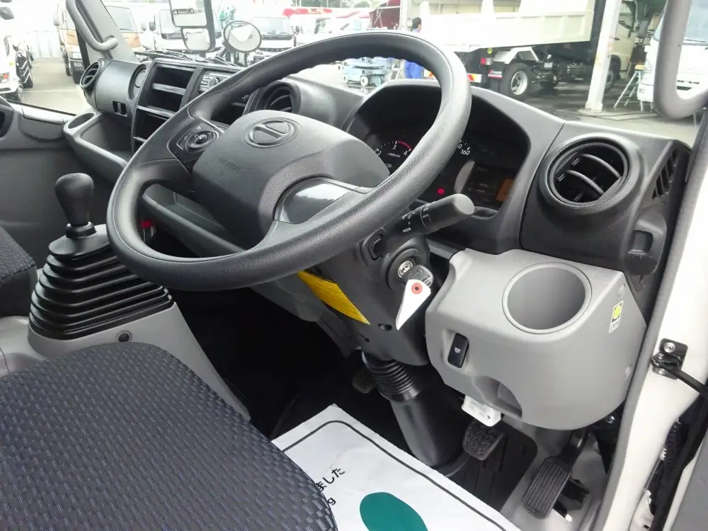 日野 デュトロ 小型 平ボディ 2KG-XZU710M R6の中古トラック画像14
