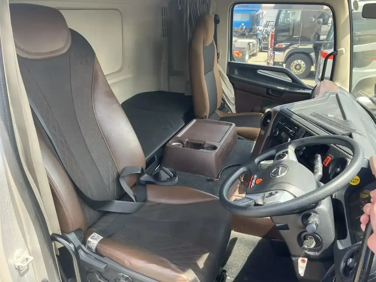 日野 プロフィア 大型 トラクター ハイルーフ 1デフの中古トラック画像11