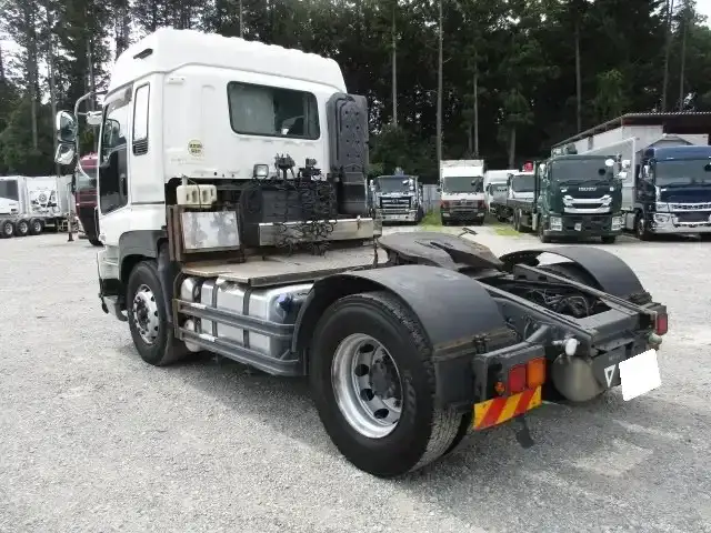 いすゞ ギガ 大型 トラクター ハイルーフ 1デフの中古トラック画像5