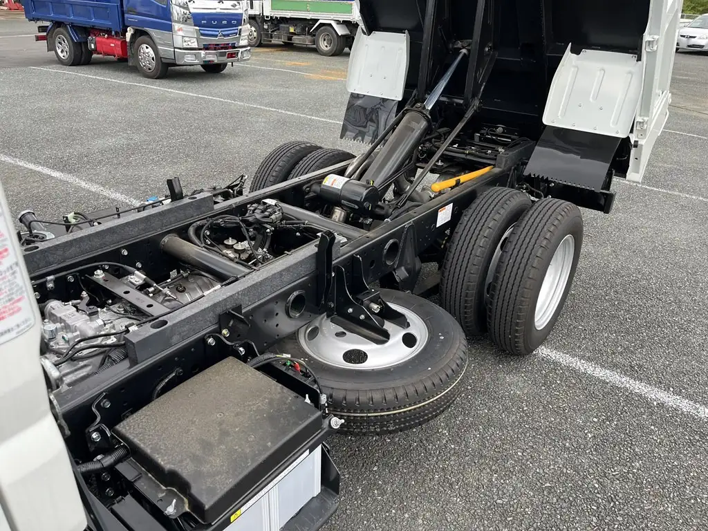 三菱 キャンター 小型 ダンプ 強化 2RG-FBA60の中古トラック画像18