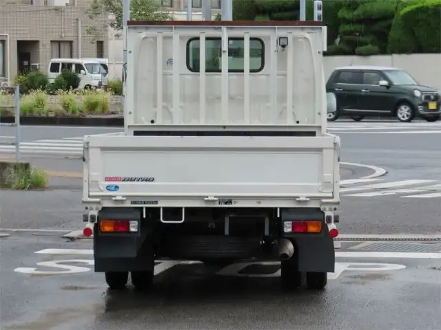 日野 デュトロ 小型 平ボディ 2DG-GDY231M R4の中古トラック画像4