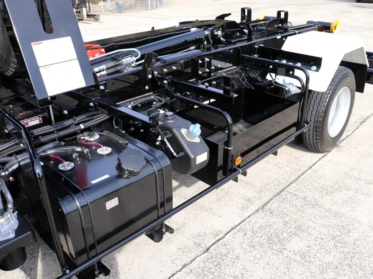 三菱 ファイター 中型/増トン アームロール シングルホイスト 2KG-FK72Fの中古トラック画像18