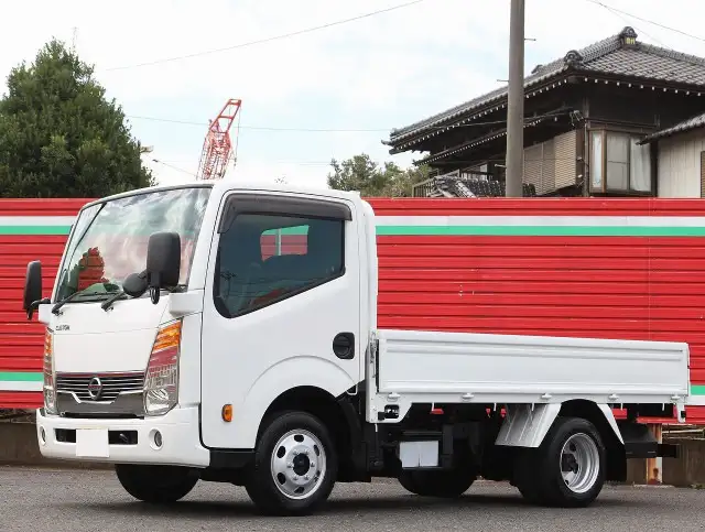 日産 アトラス 小型 平ボディ カスタム SDG-SZ5F24 の中古トラック【車両No.198259】