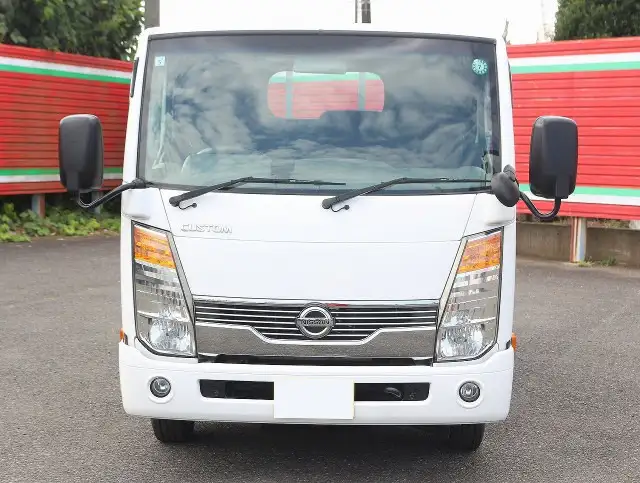 日産 アトラス 小型 平ボディ カスタム SDG-SZ5F24の中古トラック画像2