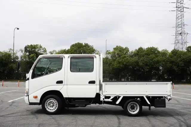 トヨタ ダイナ 小型 平ボディ Wキャブ 床鉄板の中古トラック画像7