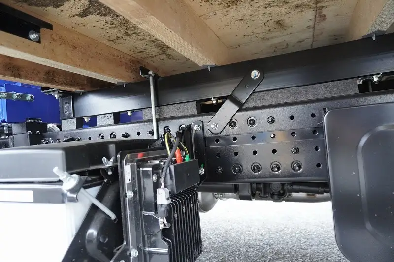 三菱 キャンター 小型 クレーン付 4段 ラジコンの中古トラック画像18