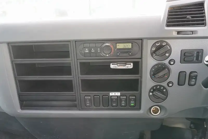 三菱 ファイター 中型/増トン アームロール コンテナ付き ツインホイストの中古トラック画像13