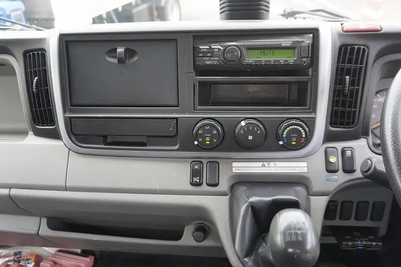 三菱 キャンター 小型 クレーン付 4段 ラジコンの中古トラック画像13