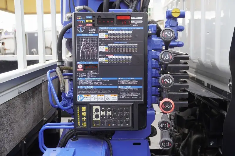 三菱 キャンター 小型 クレーン付 4段 ラジコンの中古トラック画像7