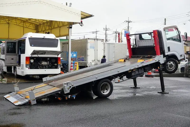 いすゞ エルフ 小型 車両重機運搬 ラジコン ウインチの中古トラック画像4