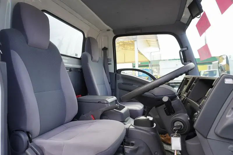 いすゞ エルフ 小型 アルミバン パワーゲート TRG-NLR85ANの中古トラック画像11