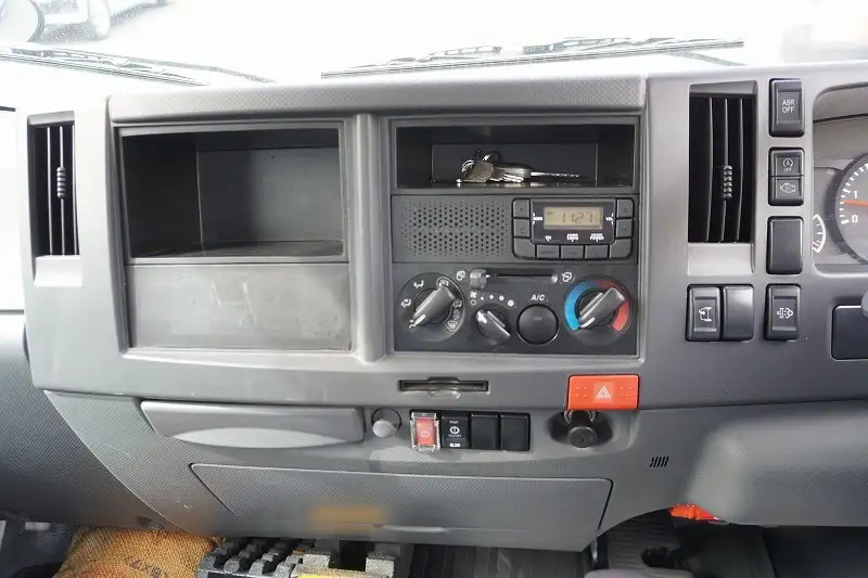 いすゞ エルフ 小型 アルミバン パワーゲート TRG-NLR85ANの中古トラック画像13