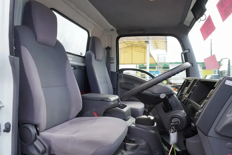 いすゞ エルフ 小型 アルミバン パワーゲート TRG-NLR85ANの中古トラック画像11