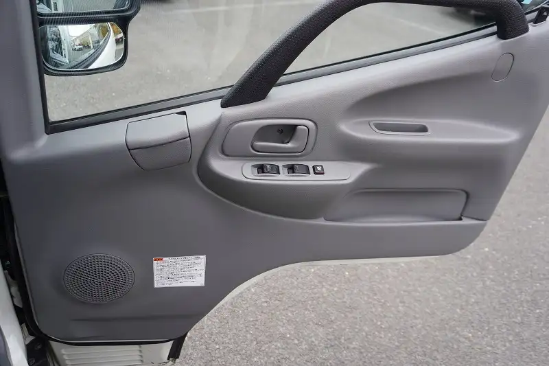 日野 デュトロ 小型 アルミバン 2RG-XZC605M R2の中古トラック画像15