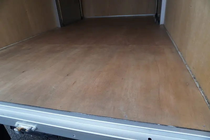 トヨタ ダイナ 小型 アルミバン サイドドア TKG-XZU605の中古トラック画像5