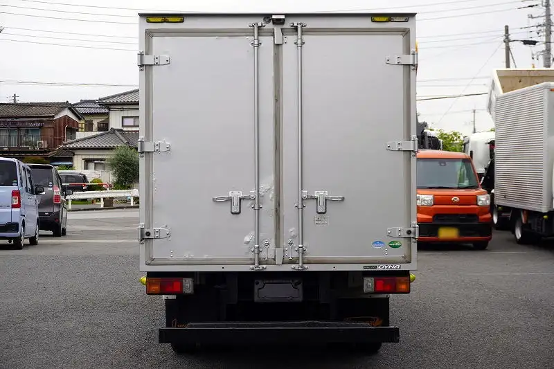 トヨタ ダイナ 小型 アルミバン サイドドア TKG-XZU605の中古トラック画像3