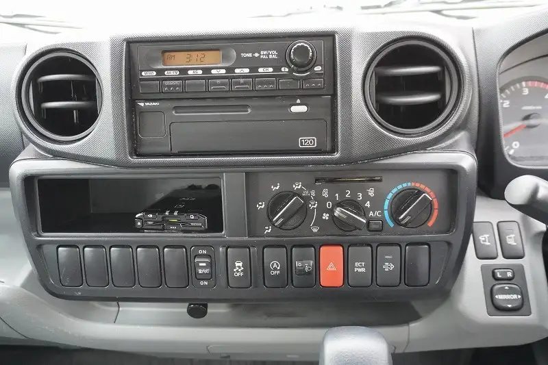 トヨタ ダイナ 小型 アルミバン サイドドア TKG-XZU605の中古トラック画像13