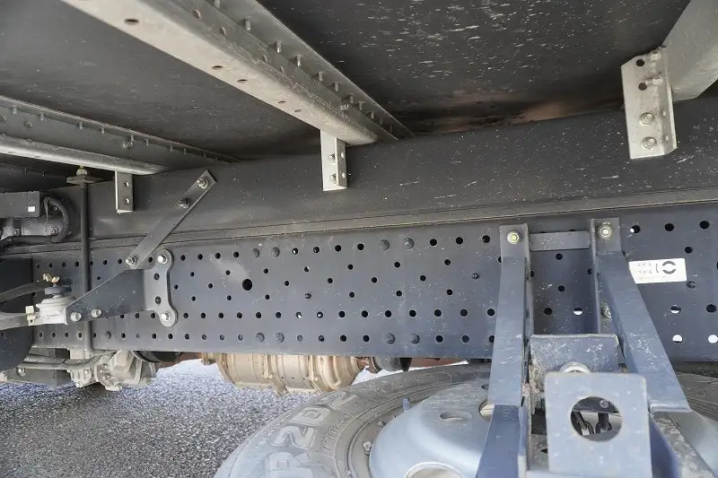 いすゞ エルフ 小型 アルミバン パワーゲート TRG-NPR85ANの中古トラック画像18