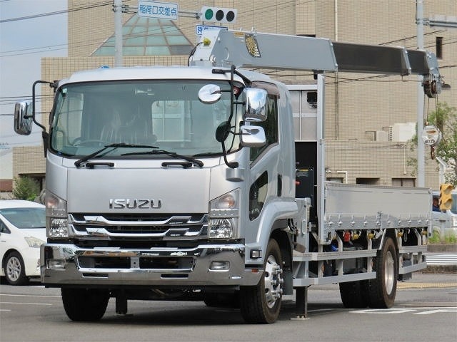 いすゞ フォワード 中型/増トン クレーン付 標準