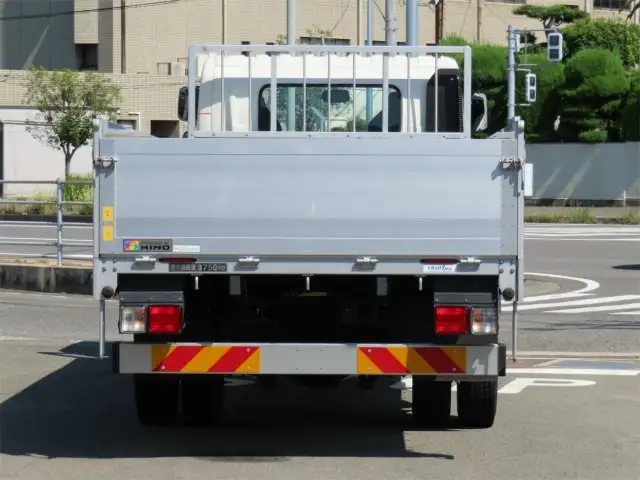日野 レンジャー 中型/増トン 平ボディ アルミブロック ベッドの中古トラック画像4