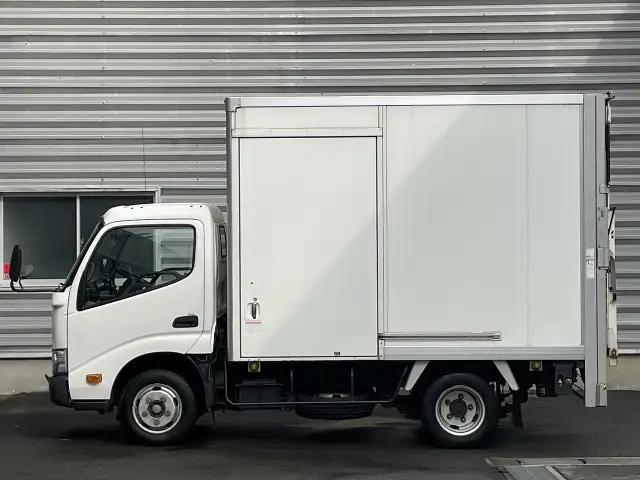 トヨタ ダイナ 小型 アルミバン パワーゲート サイドドアの中古トラック画像3