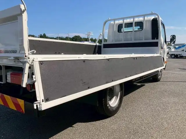 日野 デュトロ 小型 平ボディ  R4の中古トラック画像6