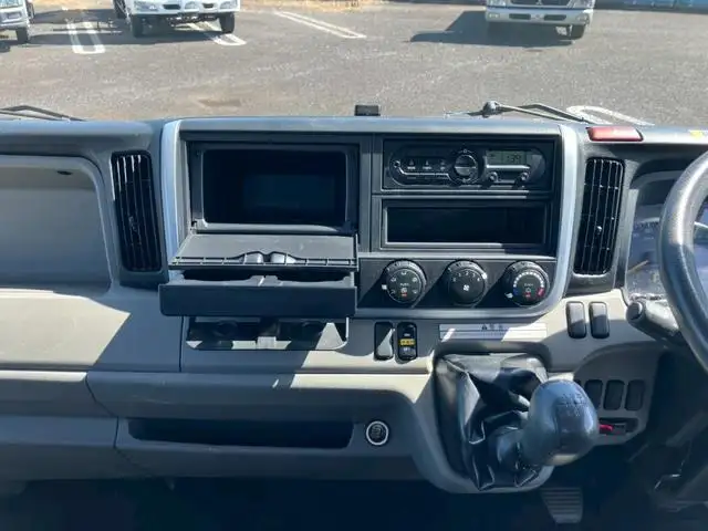 三菱 キャンター 小型 平ボディ  H30の中古トラック画像14