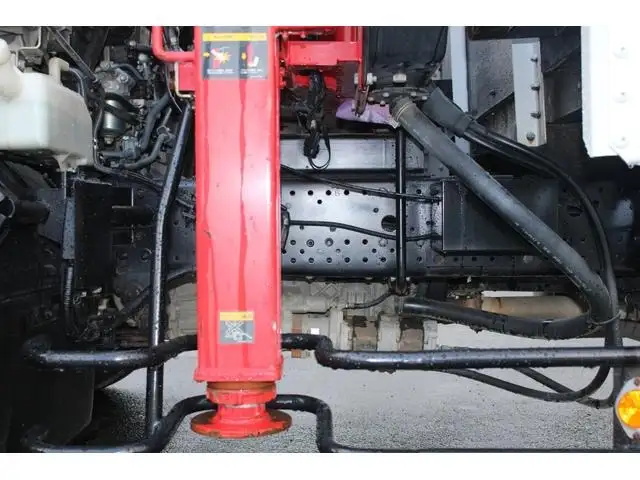 いすゞ フォワード 中型/増トン クレーン付 4段 ラジコンの中古トラック画像15