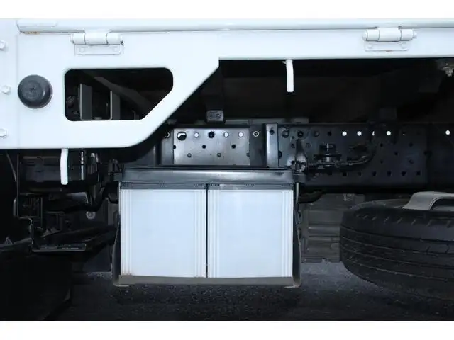 いすゞ エルフ 小型 平ボディ  H28の中古トラック画像14