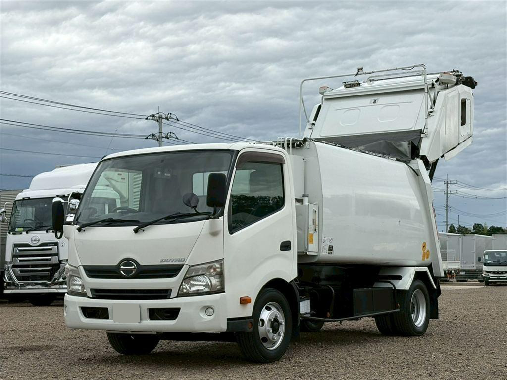 日野 デュトロ 小型 パッカー車