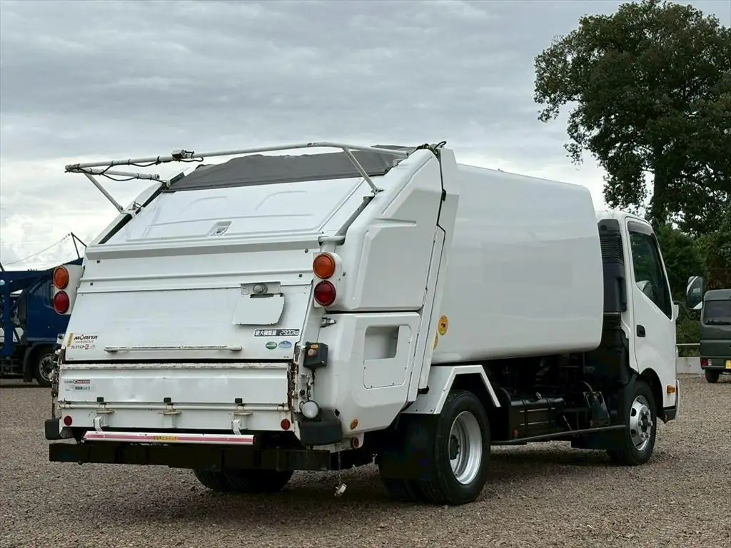 日野 デュトロ 小型 パッカー車 プレス式 TKG-XZU710Mの中古トラック画像3